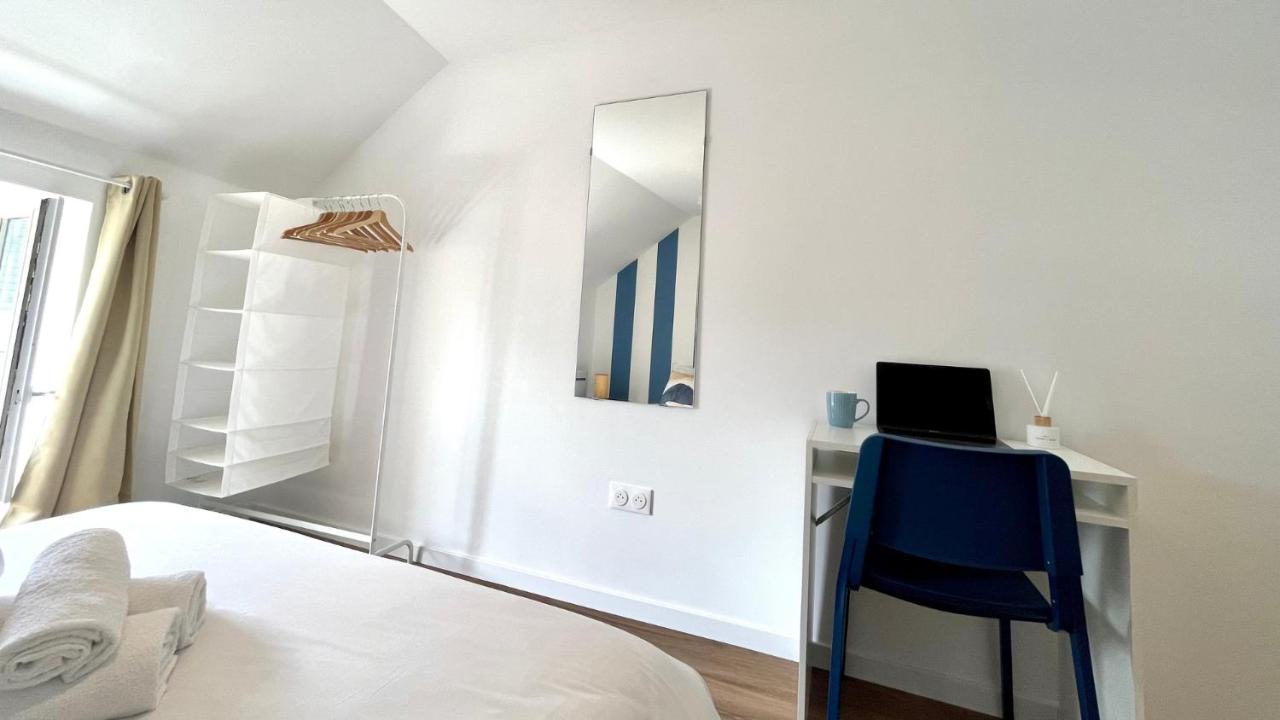 Ferienwohnung L'Artiste En Duplex Nevers Exterior foto